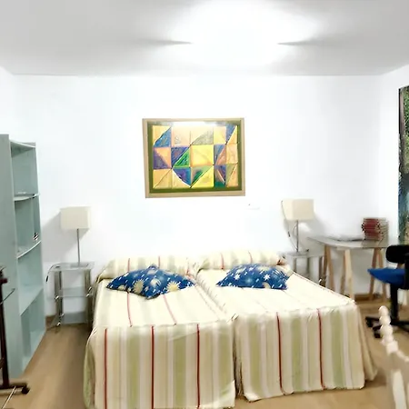 Holiday home Welcoming House In With Terrace And View *