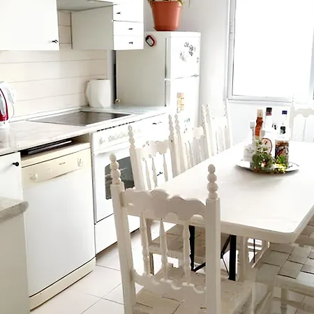Welcoming House In With Terrace And View