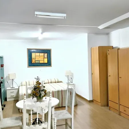 Welcoming House In With Terrace And View *